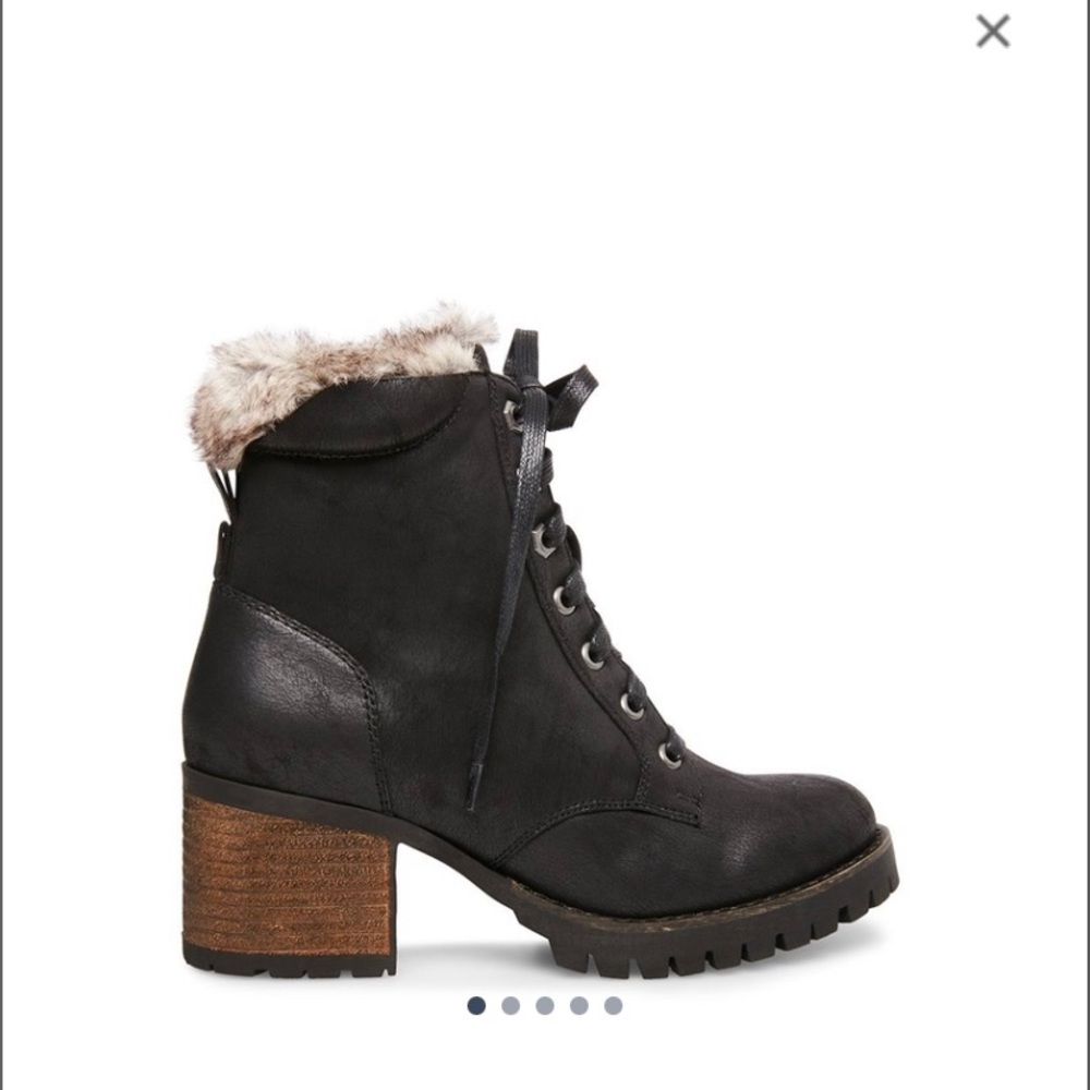 Steve Madden confort black boots